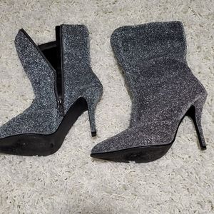 Nicole Miller silver sparkle boots